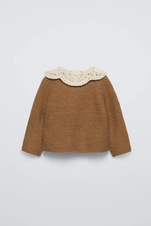 CHAQUETA PUNTO CUELLO CROCHET