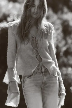CHAQUETA VOLANTES CON ALPACA Y LANA