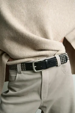 CINTURÓN PIEL TACHAS
