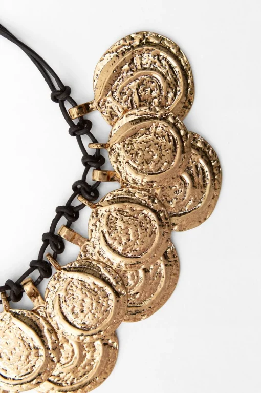 COLLAR CORDÓN MEDALLAS