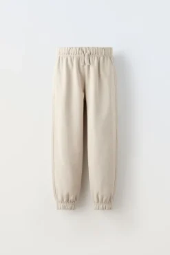 CONJUNTO SUDADERA Y PANTALÓN