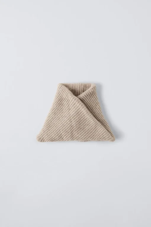 CUELLO PUNTO BÁSICO