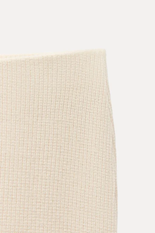 FALDA CANALÉ CROCHET
