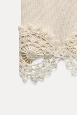 FALDA CANALÉ CROCHET