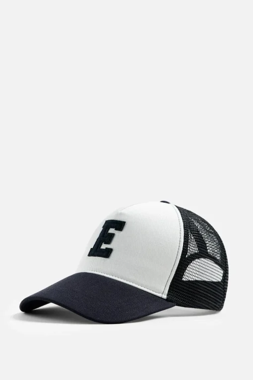 GORRA LETRA RELIEVE