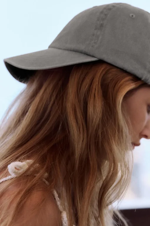 GORRA SARGA EFECTO LAVADO