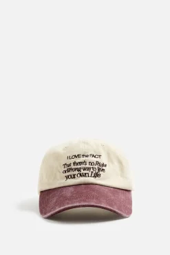 GORRA TEXTO BORDADO