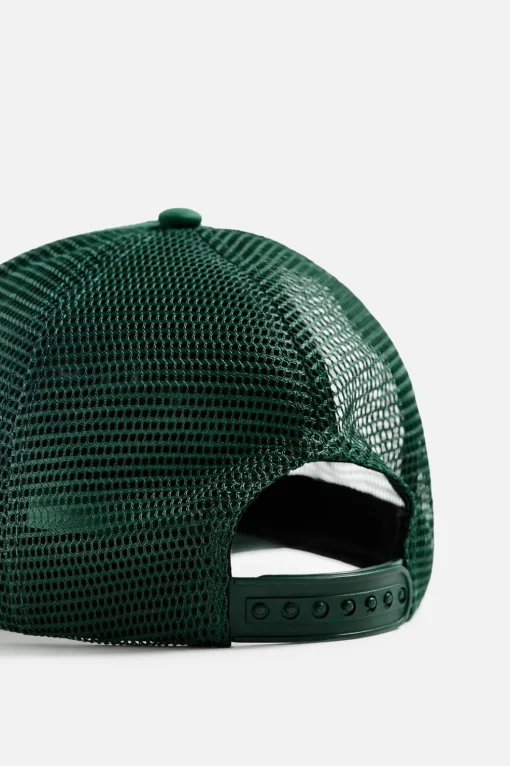 GORRA TEXTO RELIEVE