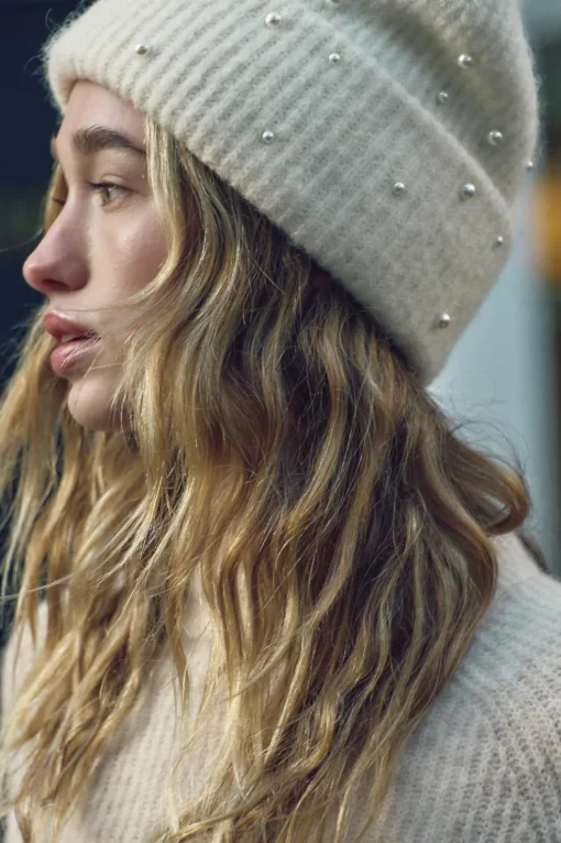 GORRO BEANIE PUNTO VUELTA PERLAS