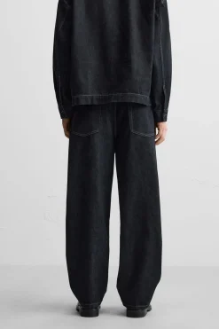 JEANS PLIEGUES CINTURÓN