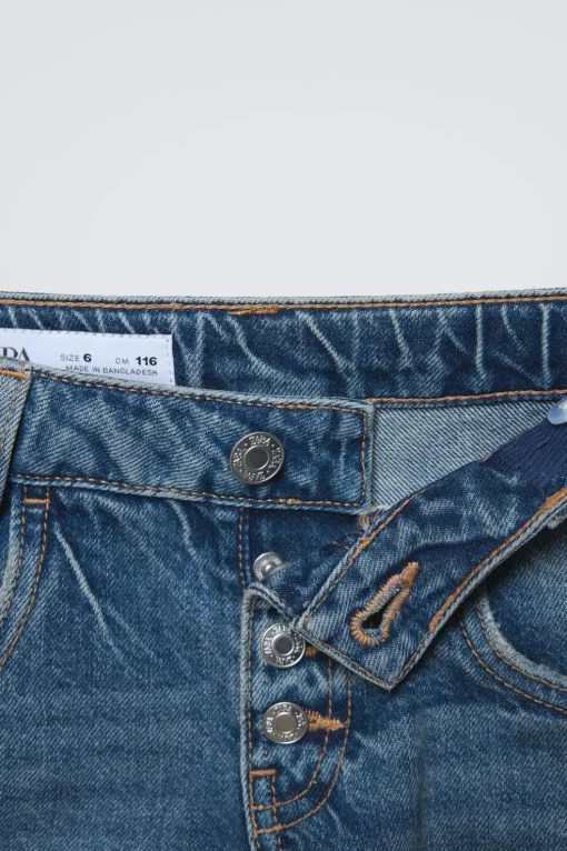 JEANS STRAIGHT BOTONES