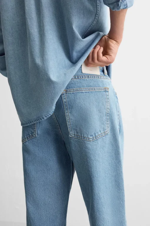 JEANS STRAIGHT CROPPED FIT