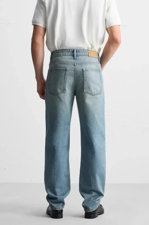 JEANS STRAIGHT FIT