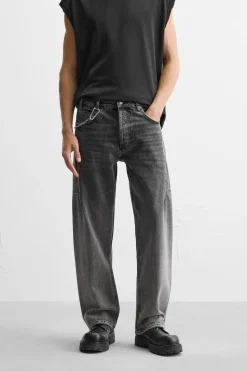 JEANS STRAIGHT LOOSE FIT
