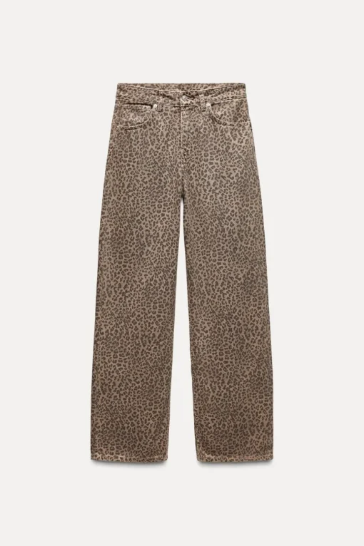 JEANS TRF RELAXED ESTAMPADO ANIMAL TIRO ALTO