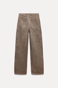 JEANS TRF RELAXED ESTAMPADO ANIMAL TIRO ALTO