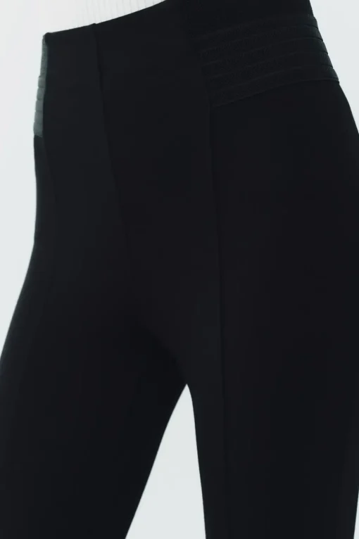 LEGGINGS ELÁSTICOS LATERALES