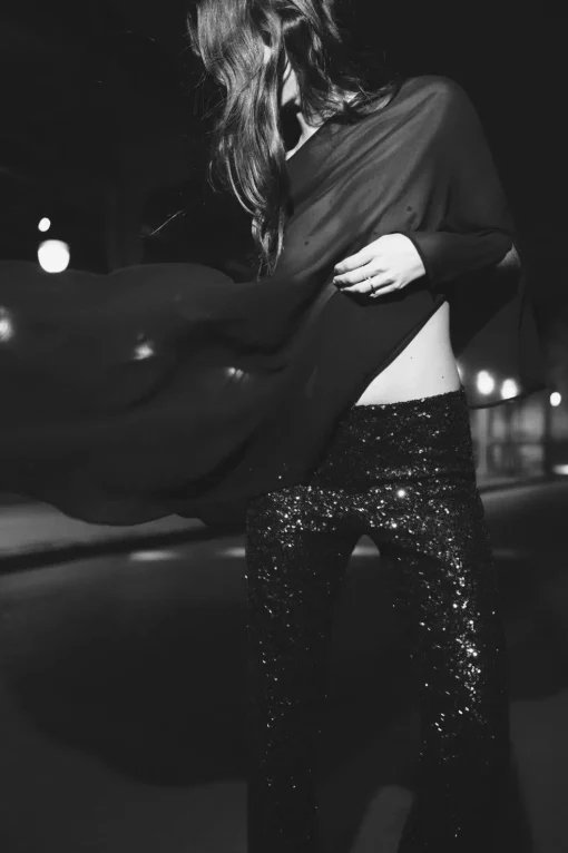 LEGGINGS FLARE LENTEJUELAS