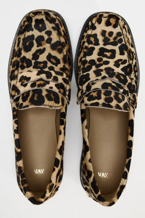 MOCASÍN ESTAMPADO ANIMAL PIEL
