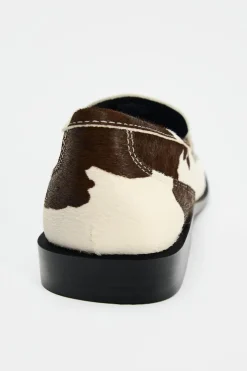 MOCASÍN ESTAMPADO ANIMAL PIEL