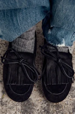 MOCASÍN FLECOS SERRAJE