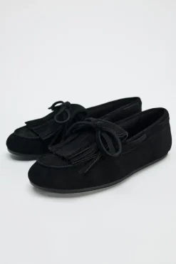 MOCASÍN FLECOS SERRAJE