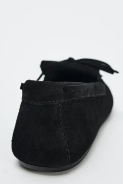 MOCASÍN FLECOS SERRAJE