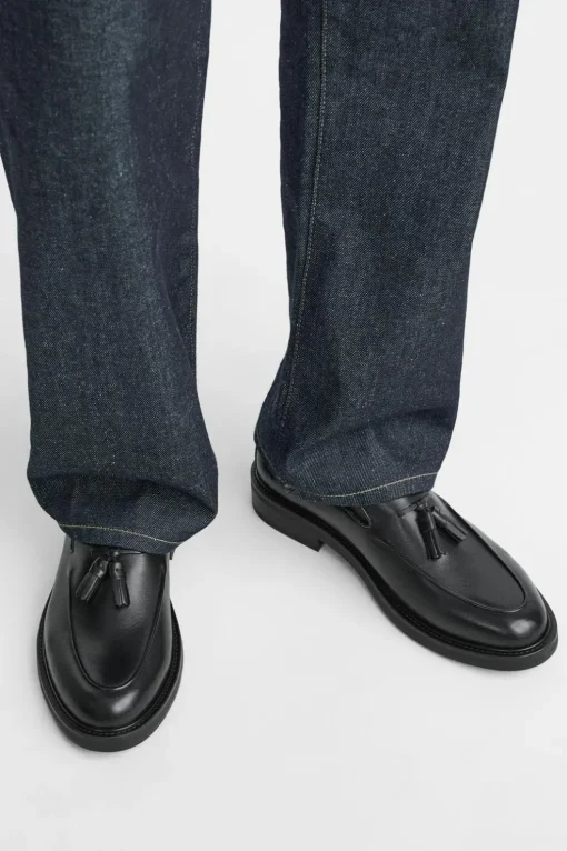 MOCASÍN PIEL BORLAS