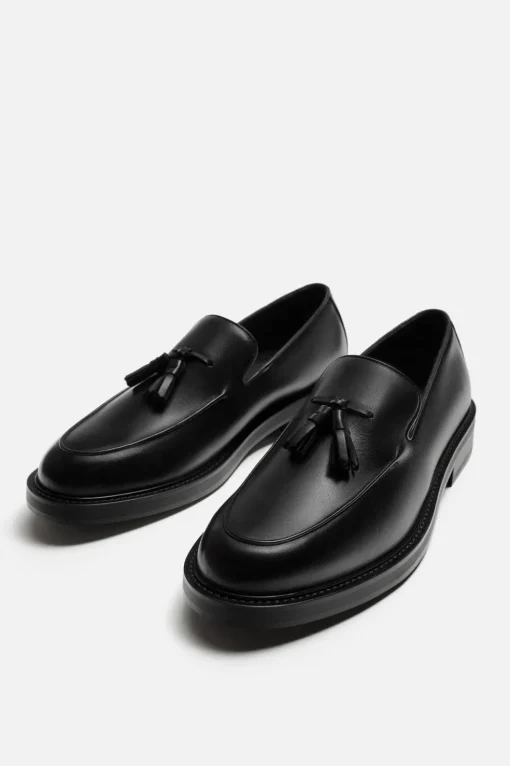MOCASÍN PIEL BORLAS