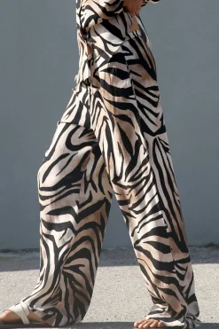 PANTALÓN ANCHO ESTAMPADO ANIMAL