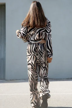 PANTALÓN ANCHO ESTAMPADO ANIMAL