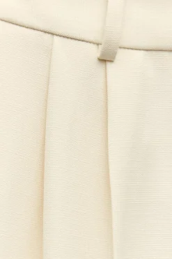 PANTALÓN ANCHO PINZAS