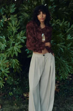 PANTALÓN ANCHO PLIEGUES