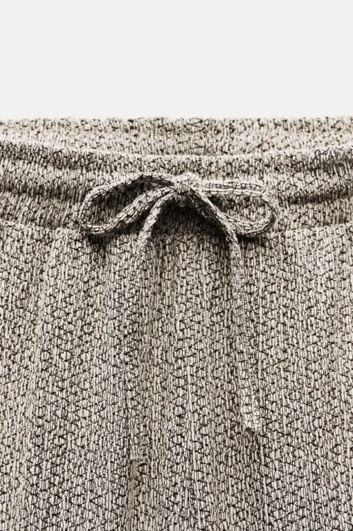 PANTALÓN ANCHO TEXTURA