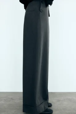 PANTALÓN BOTONES