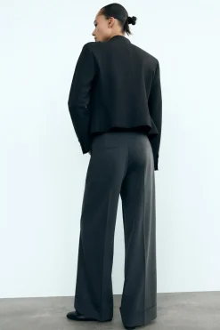 PANTALÓN BOTONES