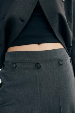 PANTALÓN BOTONES
