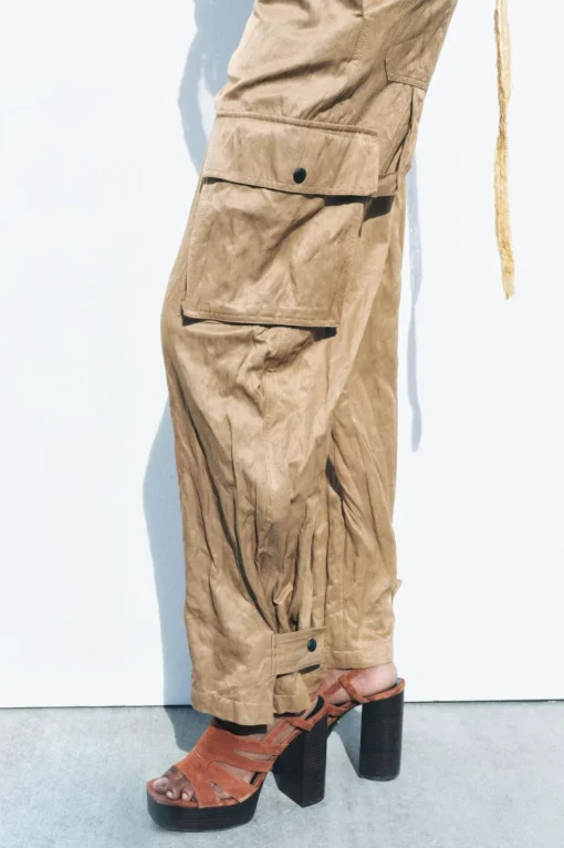 PANTALÓN CARGO ARRUGADO ZW COLLECTION