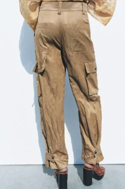 PANTALÓN CARGO ARRUGADO ZW COLLECTION