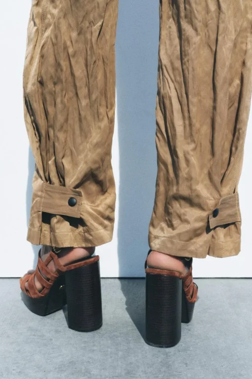 PANTALÓN CARGO ARRUGADO ZW COLLECTION