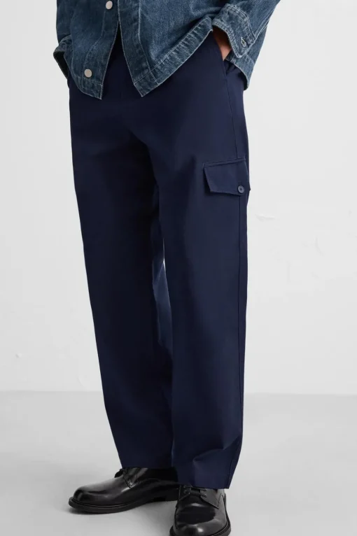 PANTALÓN CARGO SLIM FIT
