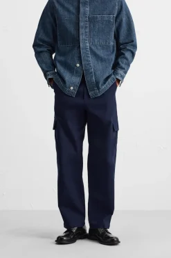 PANTALÓN CARGO SLIM FIT
