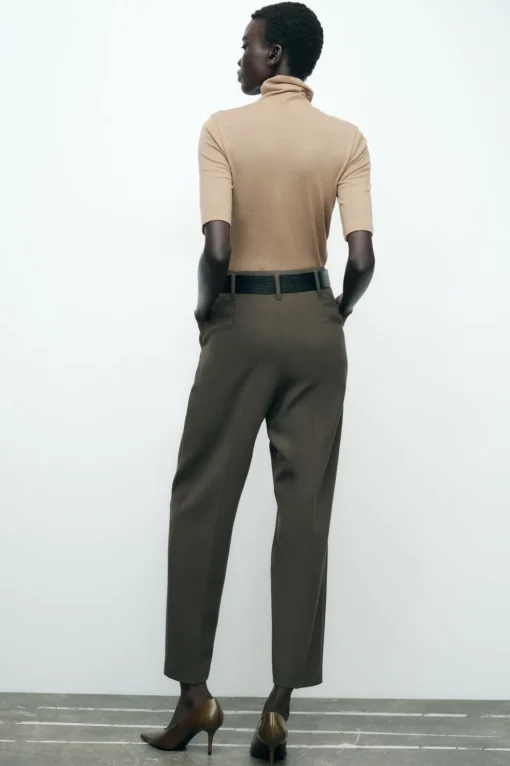 PANTALÓN CARROT CINTURÓN