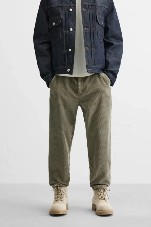 PANTALÓN CARROT FIT PANA