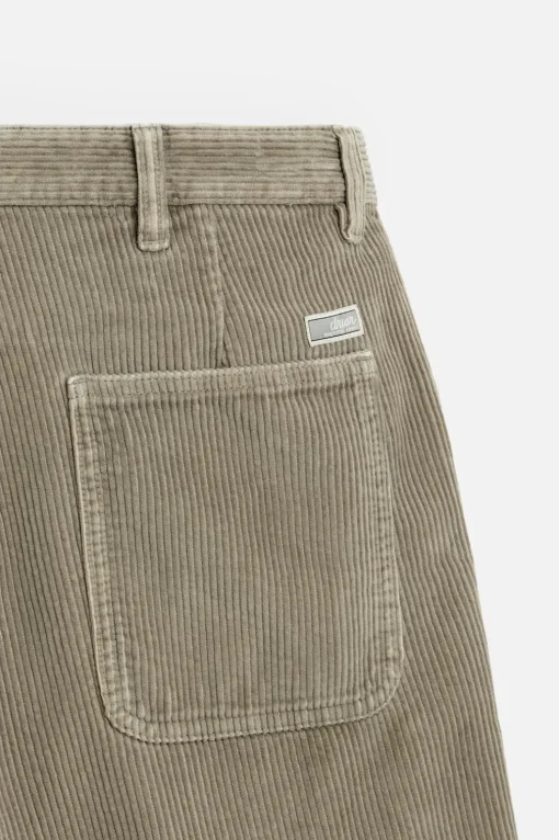 PANTALÓN CARROT FIT PANA
