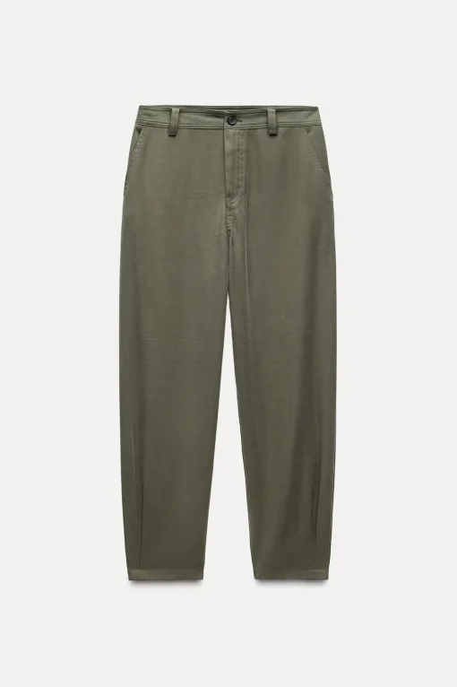 PANTALÓN CHINO PINZAS BAJO