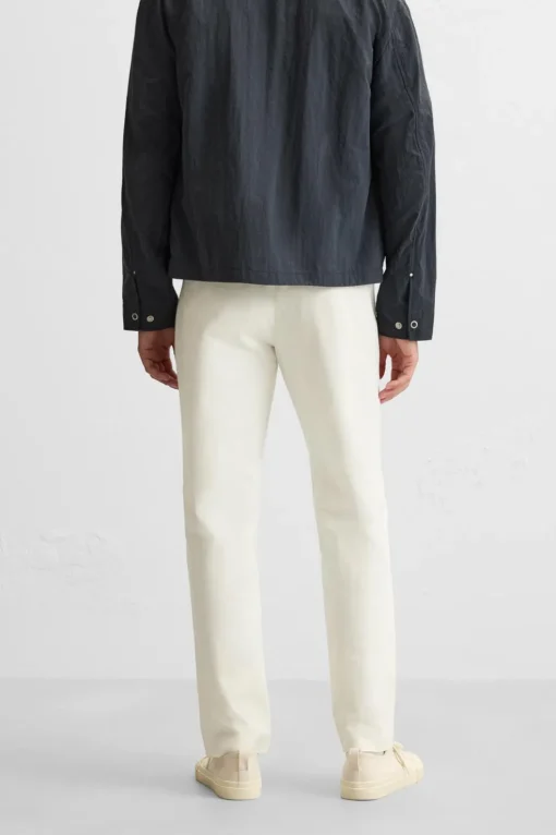 PANTALÓN CHINO STRAIGHT FIT