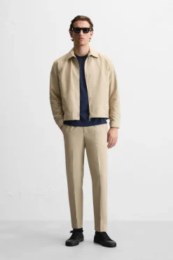 PANTALÓN CHINO TÉCNICO
