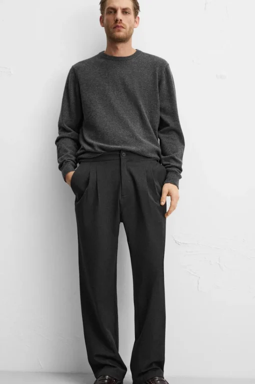 PANTALÓN CON VISCOSA PLIEGUES