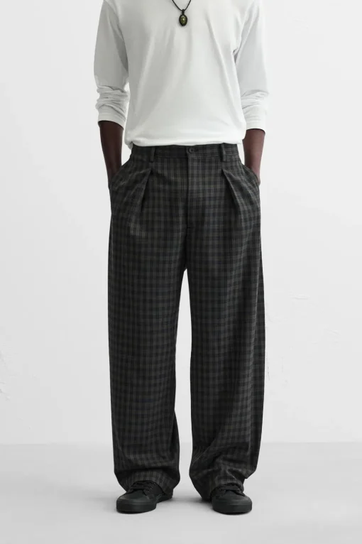 PANTALÓN CUADROS PLIEGUES